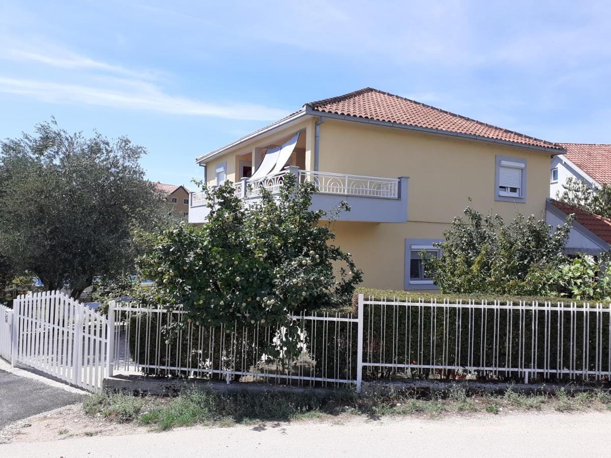 La Hacienda Dd Hotel Trebinje Exterior photo