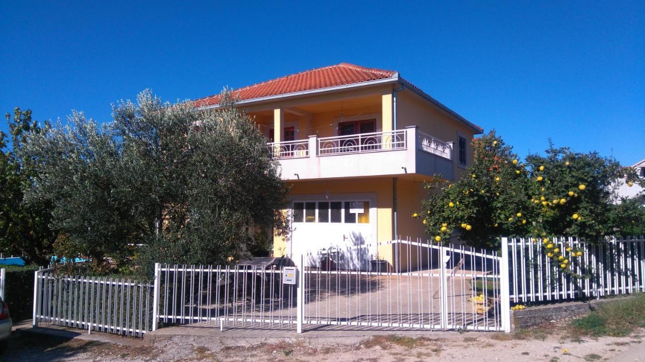 La Hacienda Dd Hotel Trebinje Exterior photo
